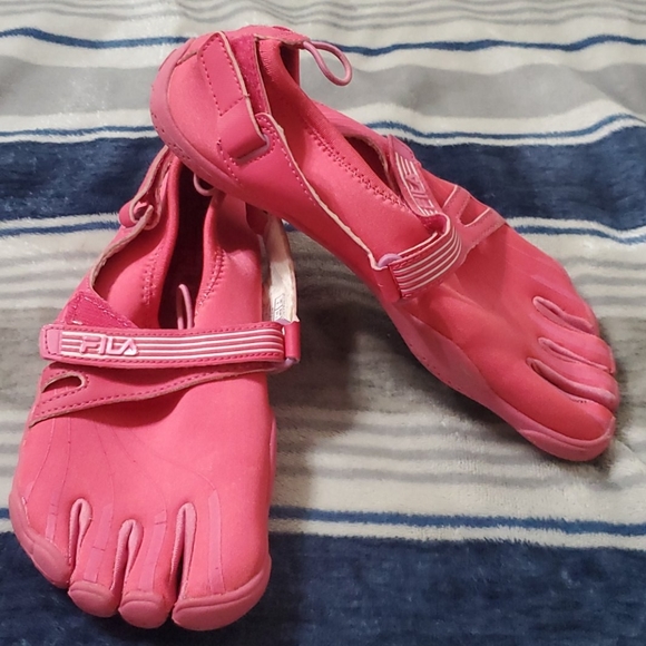 FILA Skele-toes - Picture 2 of 6
